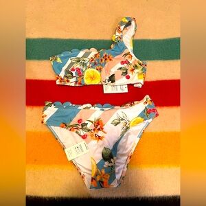 Cupshe bikini with ruffle - Size S